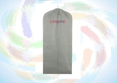 قابل للغبار الملونة الغبار غير المنسوجة غطاء البدلة غير المنسوجة أكياس القماش الملابس مع زيبر